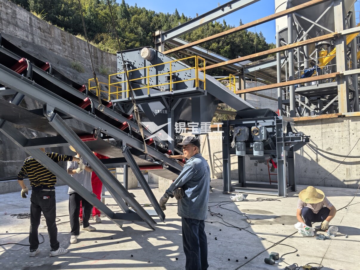 四川省巴中市瀝青再生料破碎篩分設備現場4